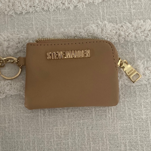 Brand new SteveMadden beige bag - Picture 2 of 6